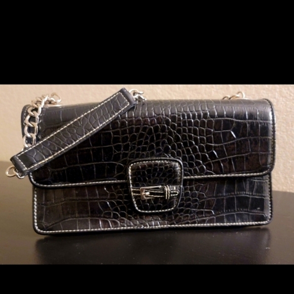 Liz Claiborne Handbags - Black Handbag By Liz Claiborne